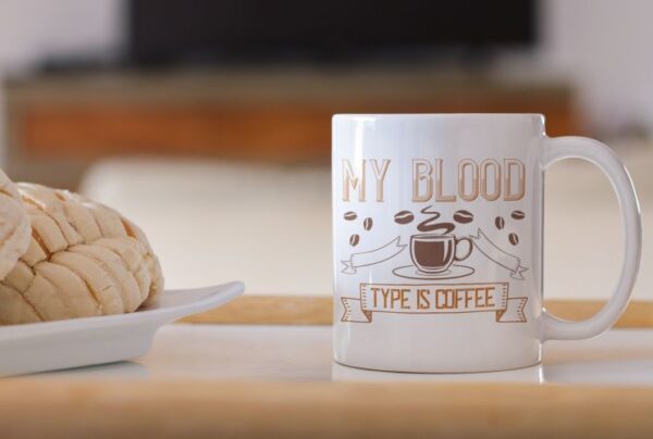 Cana personalizata - My blood type is coffee